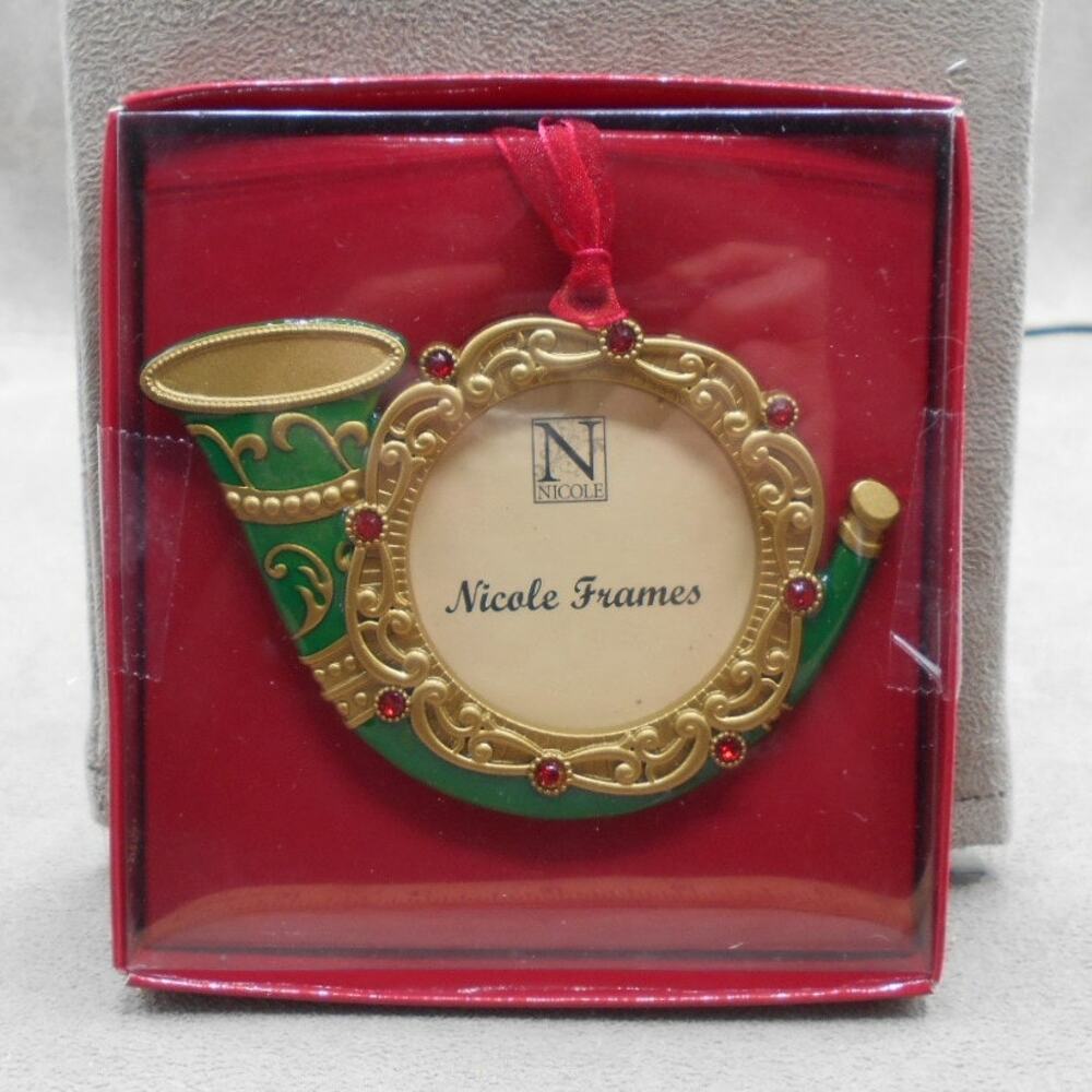 Christmas Horn Picture Frame Ornament NIB Nicole Frames Green/Gold